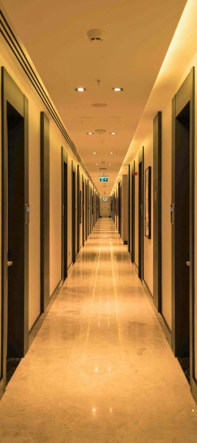 The Fortyfive Business Hotel & Spa Manisa Extérieur photo